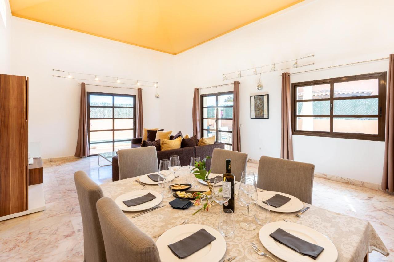 Villa Serenity Private Pool Corralejo By Holidays Home エクステリア 写真