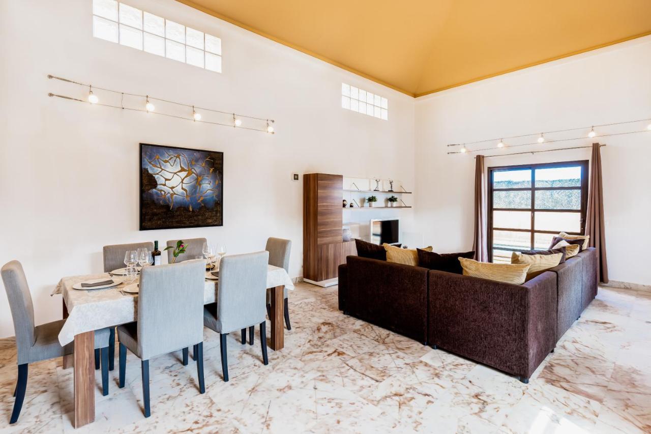 Villa Serenity Private Pool Corralejo By Holidays Home エクステリア 写真