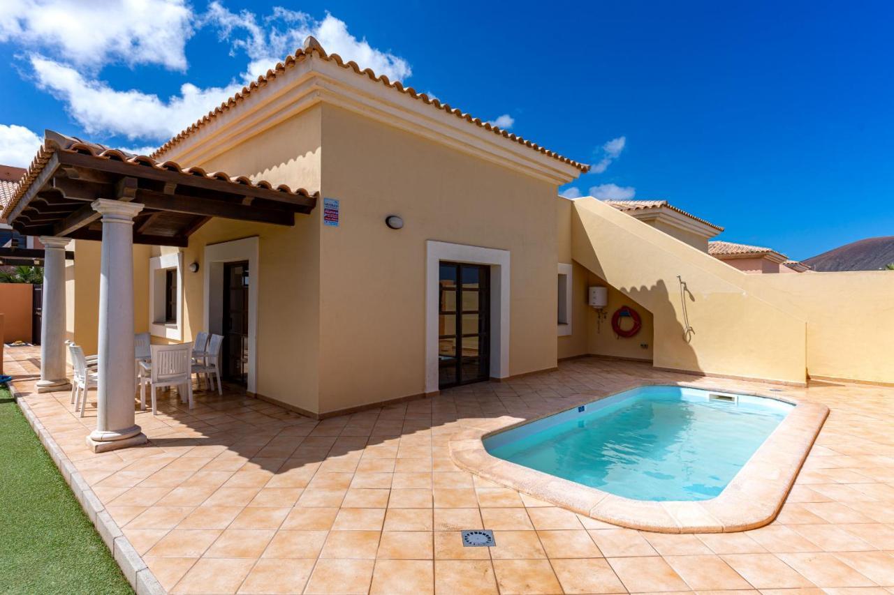 Villa Serenity Private Pool Corralejo By Holidays Home エクステリア 写真