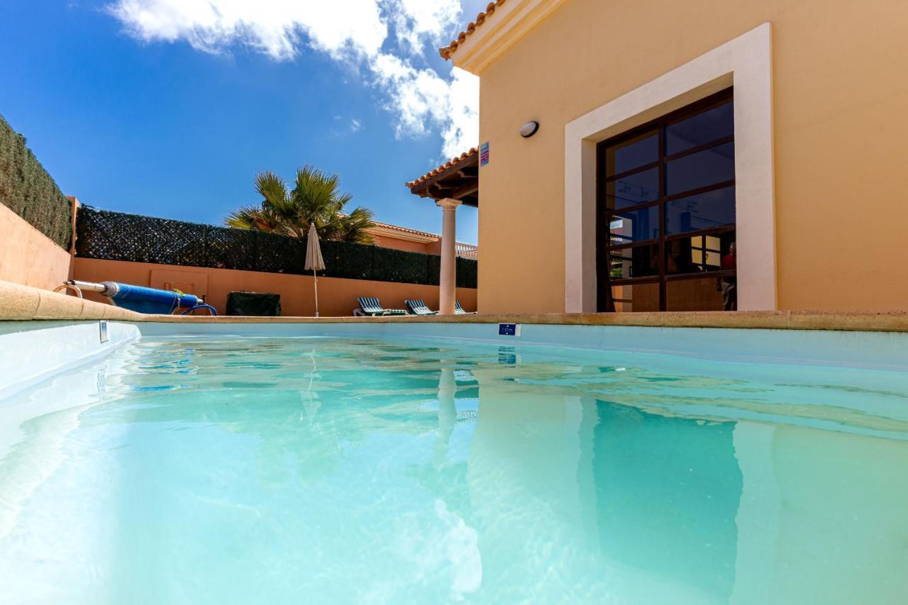 Villa Serenity Private Pool Corralejo By Holidays Home エクステリア 写真